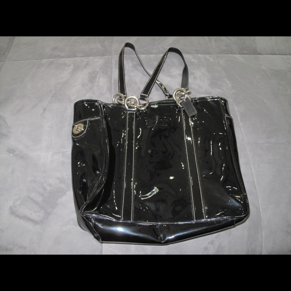 COACH PATENT BAG